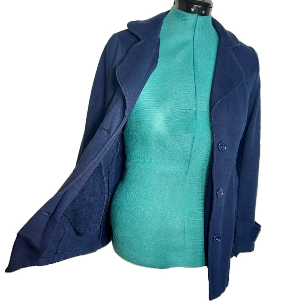 Cute blue blazer with two buttons size medium cotton/polyester - Picture 6 of 8